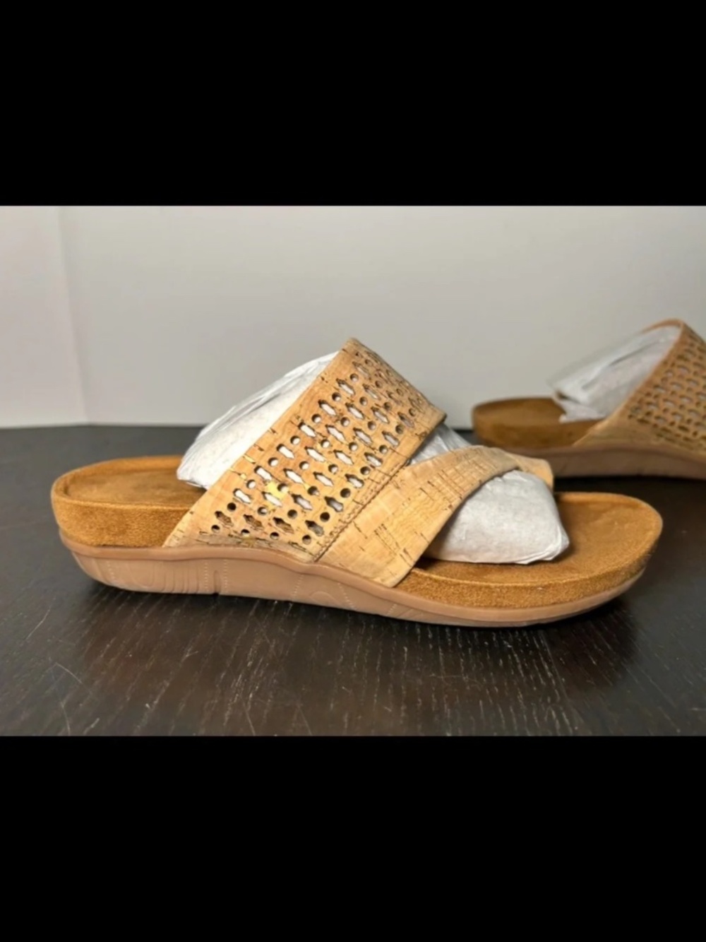 Baretraps Juny Sandals Shoes Natural Cork Womans Size 6